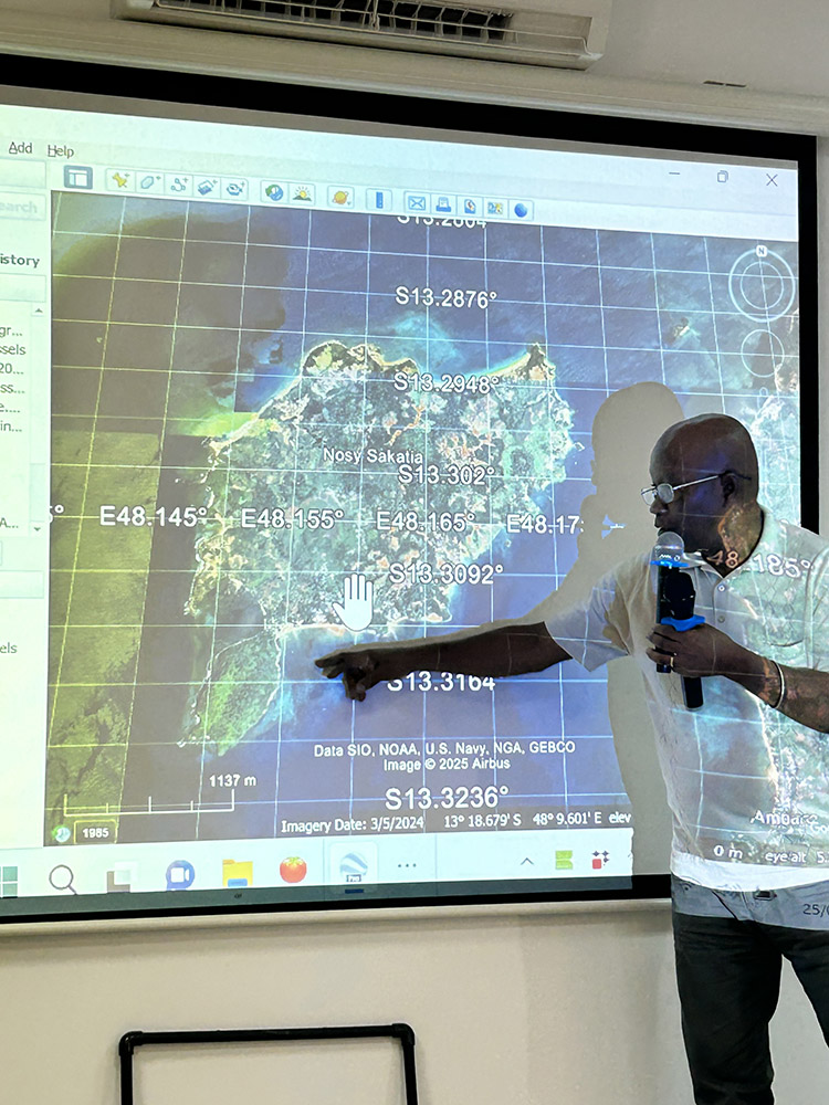 Nosy Sakatia Map ©Holly Baigent